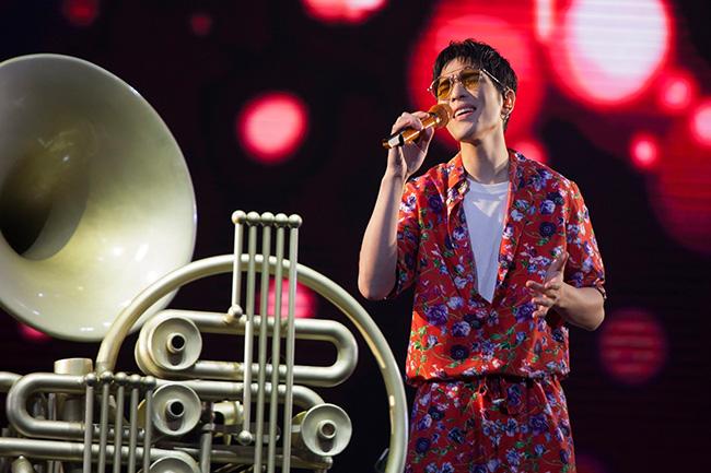 蕭敬騰自誇宇宙最帥　KENZO MEMENTO限量系列搶先上身 