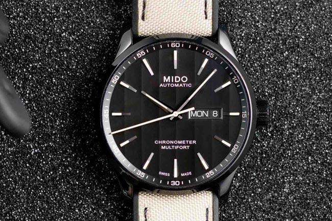 美度Multifort Chronometer先鋒系列80小時天文台認證矽游絲腕錶