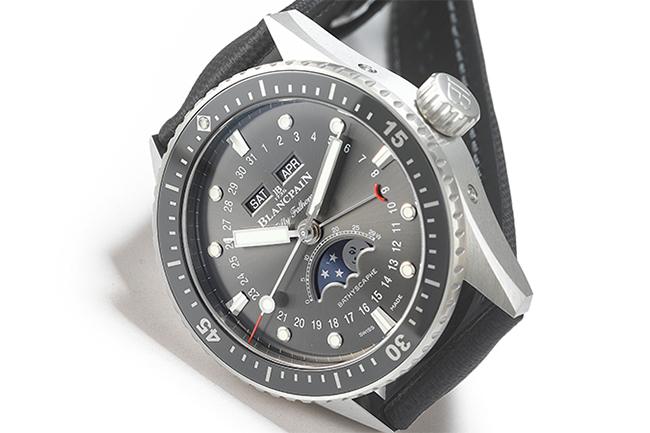系列首款全日曆 寶珀Fifty Fathoms Bathyscaphe全日曆月相腕錶