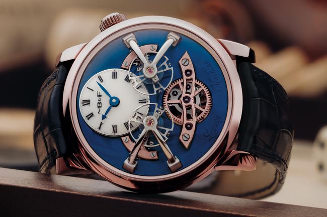 延續王者霸氣 MB&F Legacy Machine N°2玫瑰金湛藍版