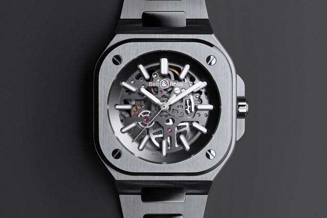鏤空設計綻放異彩 BELL&ROSS BR 05 Skeleton