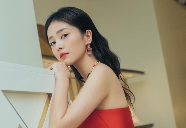 白鹿穿戴寶格麗Cinemagia光影奇遇頂級珠寶Technicolor彩寶項鍊
