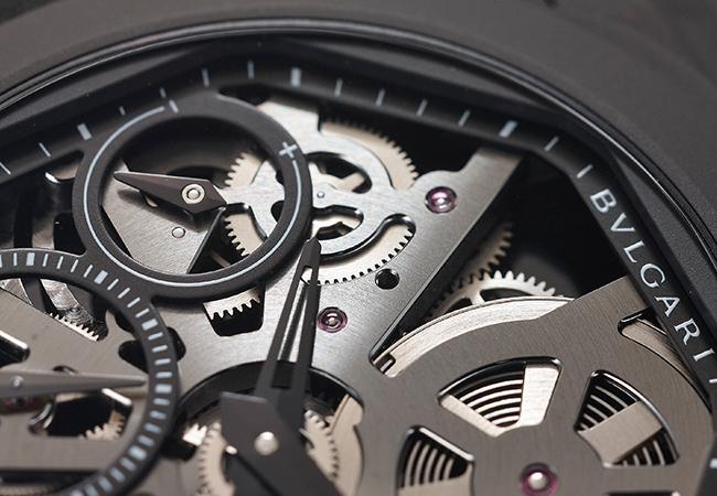 寶格麗 Octo Finissimo Skeleton