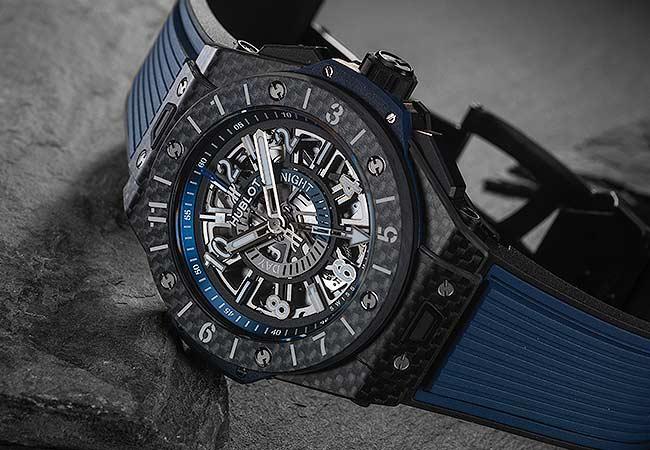 宇舶Big Bang Unico GMT Carbon碳纖維兩地時間腕錶