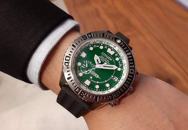 CITIZEN 鈦金屬科技50週年旗艦紀念限量腕錶 光動能GPS衛星對時潛水腕錶F158