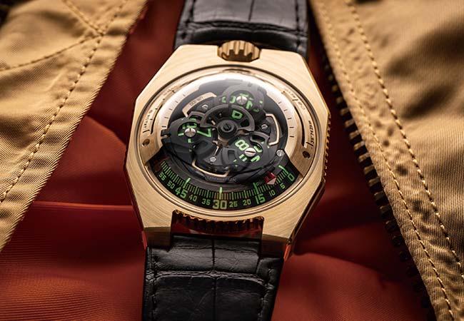 URWERK UR-100黃金腕錶