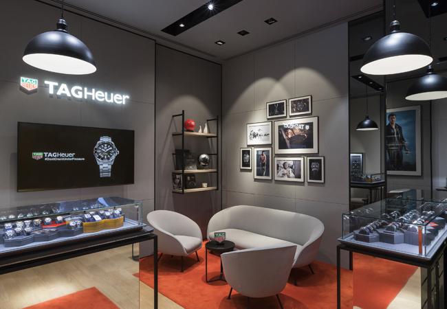泰格豪雅TAG HEUER 