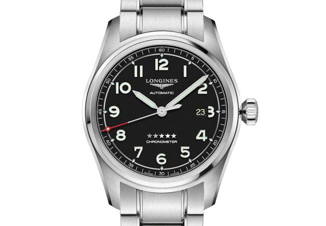 LONGINES浪琴表Spirit先行者系列大三針含日期顯示腕錶。型號：L3.811.4.53.6