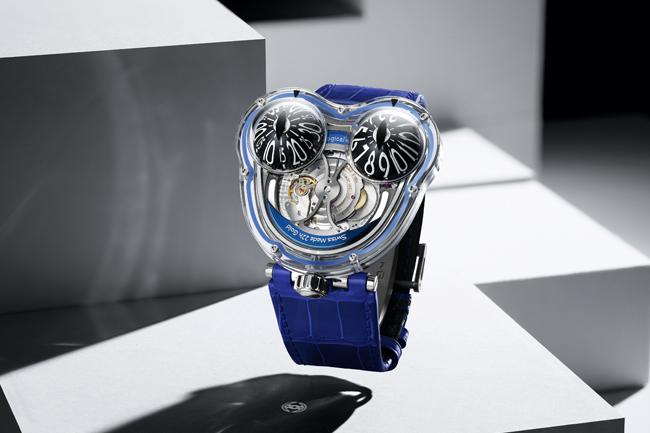 十年吉祥物 MB&F Horological Machine N°3「FROG X」