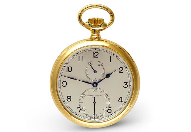  江詩丹頓Vacheron Constantin古董18K金天文台懷錶，銀色錶盤搭配小秒針與動力儲存顯示（1947年）。