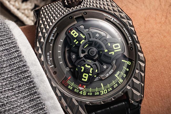 URWERK UR-100 V T-Rex