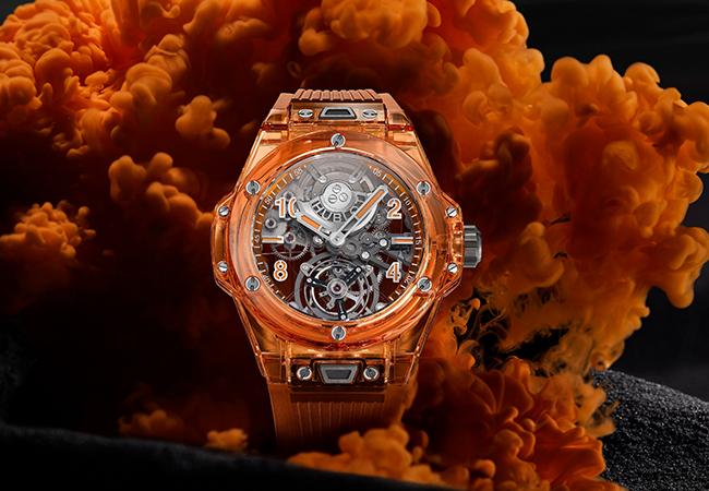 HUBLOT全新冰橙藍寶石陀飛輪腕錶