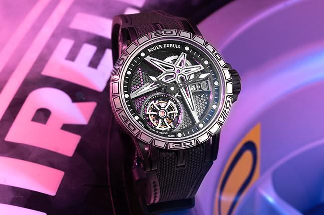 ROGER DUBUIS Excalibur Spider鏤空飛行陀飛輪腕錶 激動人心的超級鐘錶