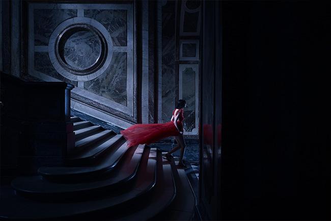 DIOR 2021秋冬時裝系列 魔幻般的飄浮樣貌