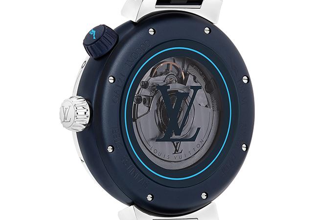 Tambour Street Diver