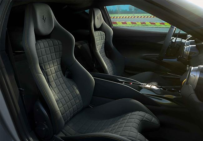 全新Ferrari法拉利V12限量版車型蓄勢待發