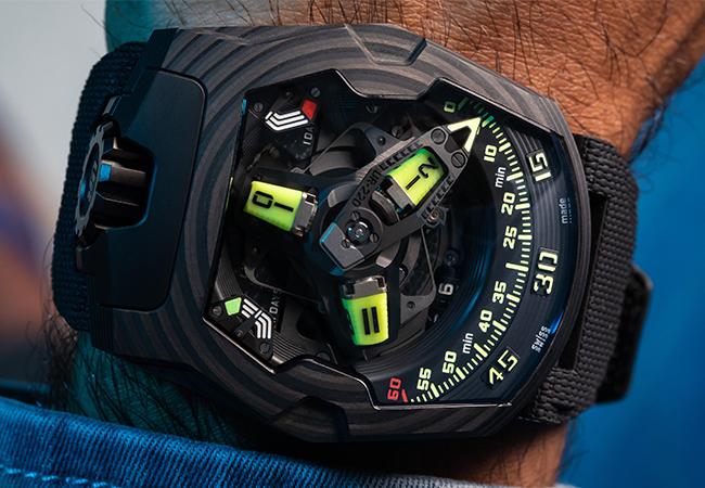 URWERK UR-220 SL Asimov