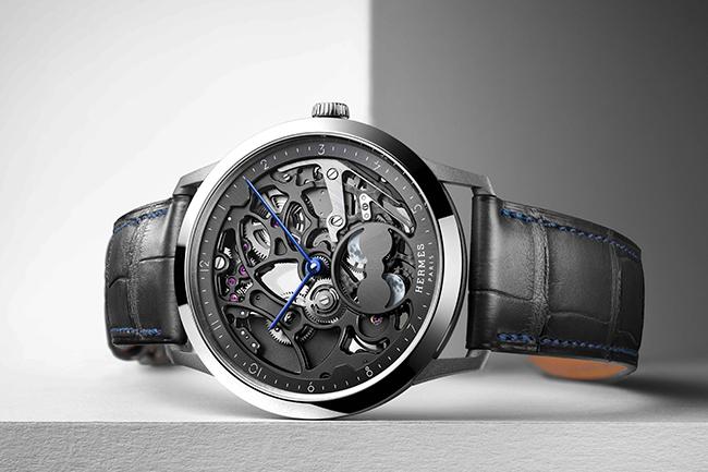 鈦與鉑金打造  愛馬仕Slim D’Hermès Squelette Lune鏤空月相腕錶 