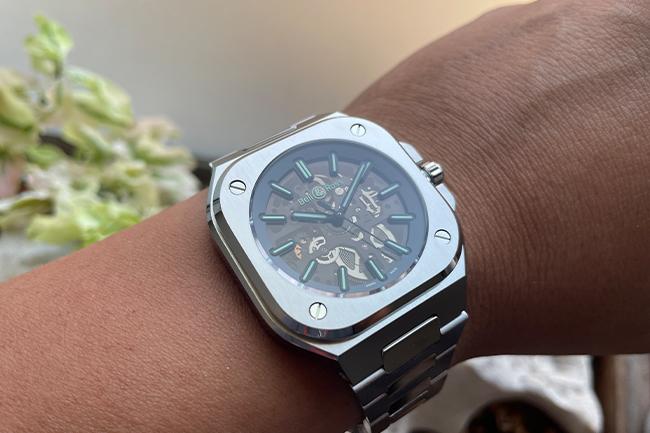 BELL & ROSS BR 05 Skeleton Nightlum  他的夜晚可能比白天更美