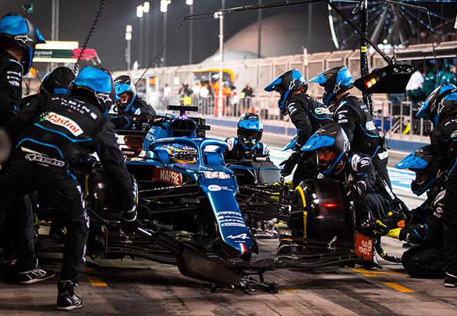 勞力士與賽車運動：推動創新逾百年