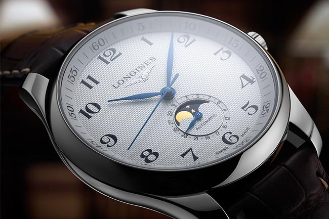 LONGINES Master巨擘系列月相腕錶 對錶的優雅哲學