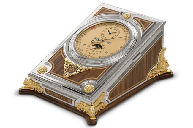 以百年桌鐘為靈感：百達翡麗Complicated Desk Clock萬年曆跳秒桌鐘