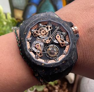 CORUM Admiral 45 Openworked Tourbillon 黑金飛行陀飛輪