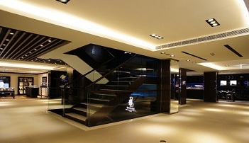 寶鴻堂鐘表台北旗艦店
