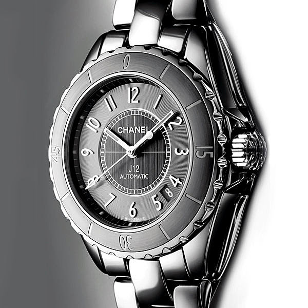 J12 Chromatic