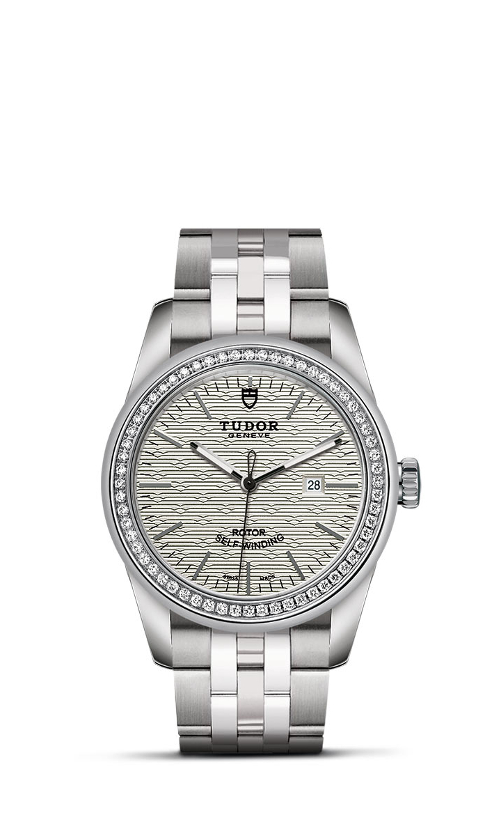 TUDOR Glamour Date